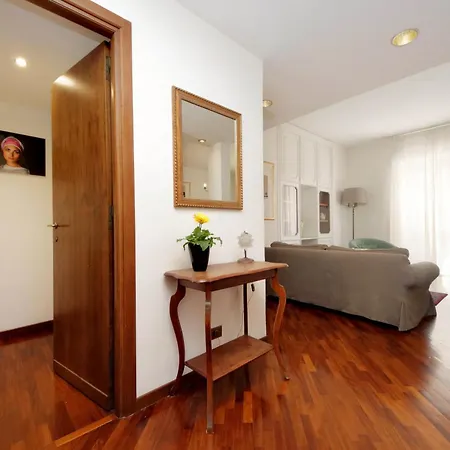 Treasurerome Bianca Family Apartment *