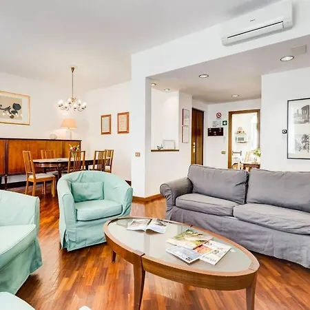 Treasurerome Bianca Family Apartment