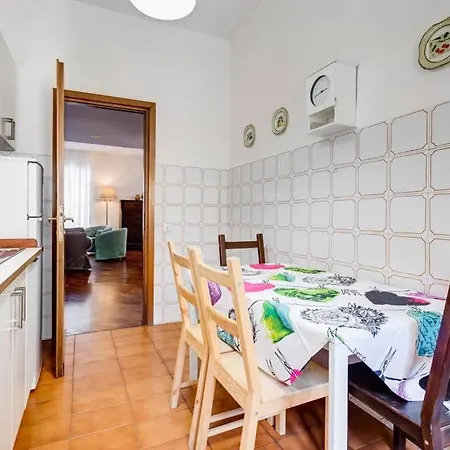 Treasurerome Bianca Family Apartment